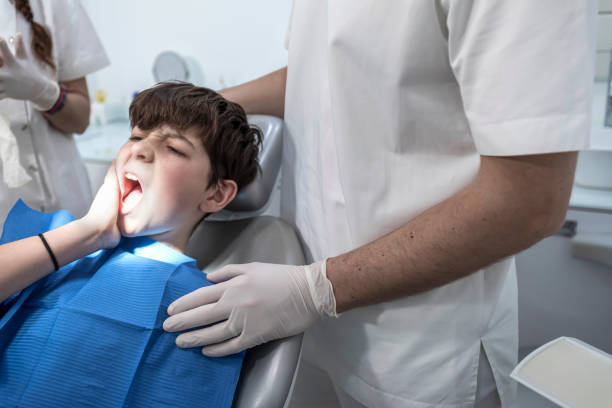 Best Emergency Wisdom Teeth Removal in Sandy Oaks, TX