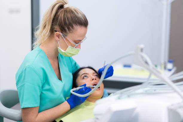 Best Emergency Dental Care for Broken or Chipped Teeth in Sandy Oaks, TX